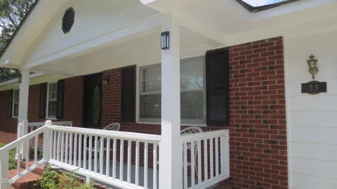 25 E North Street