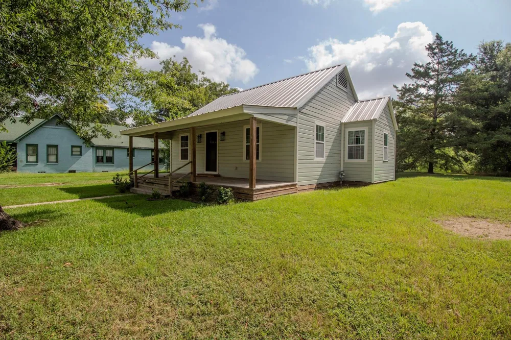 610 S 5th Street Crockett, TX 75835