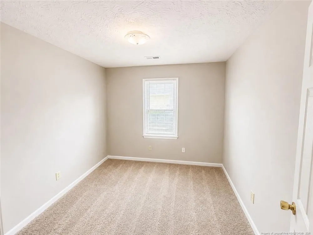 633 Winthrop Court Fayetteville, NC 28311