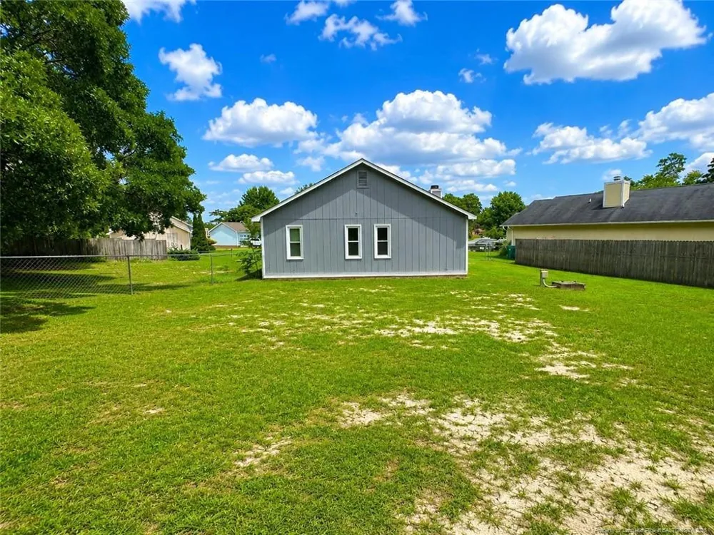 633 Winthrop Court Fayetteville, NC 28311