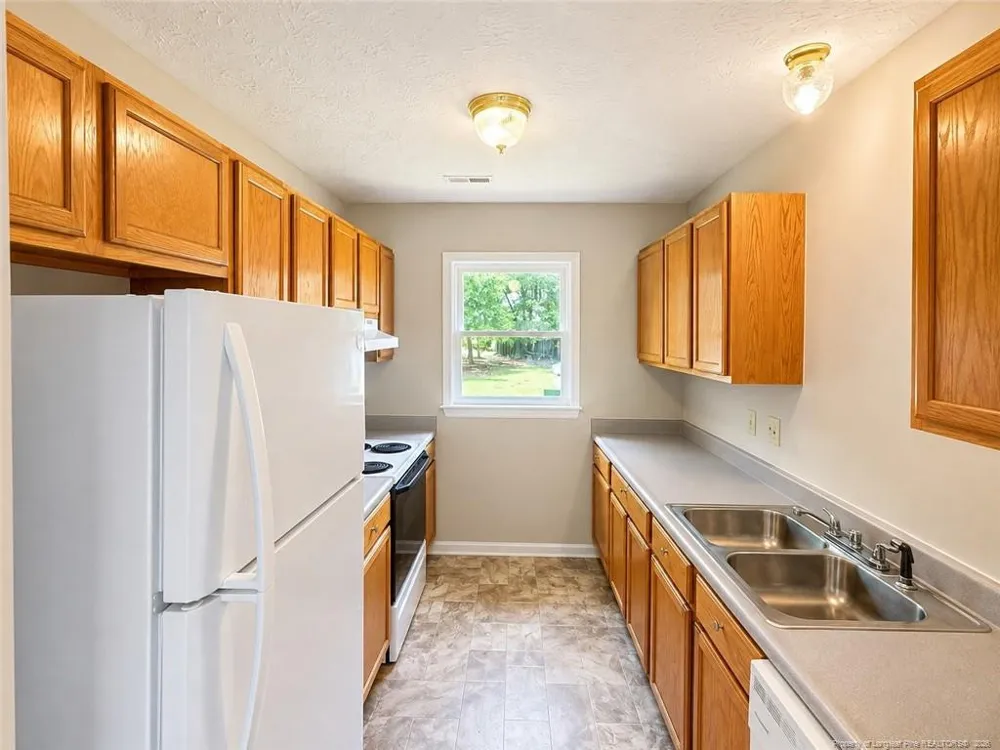 633 Winthrop Court Fayetteville, NC 28311