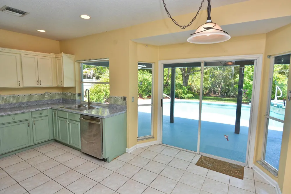 900 NW Waterlily Place Jensen Beach, FL 34957