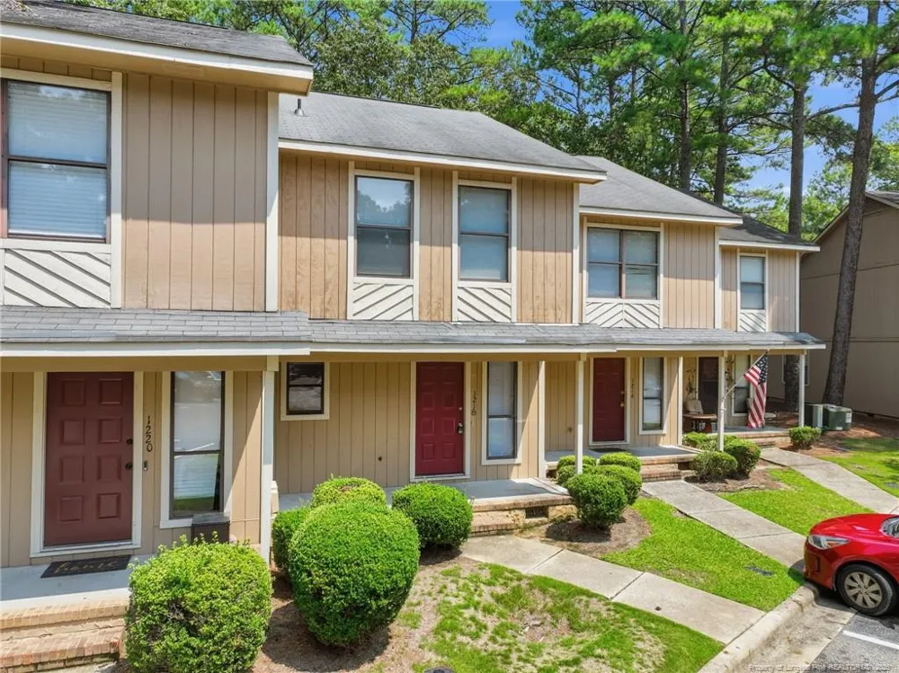 1218 Huntsman Court Fayetteville, NC 28303