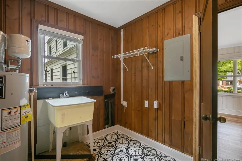 415 Vista Drive Fayetteville, NC 28305