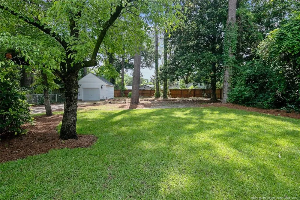 415 Vista Drive Fayetteville, NC 28305