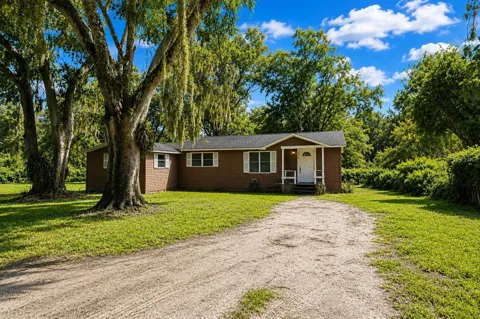 5818 CHERRY ROAD