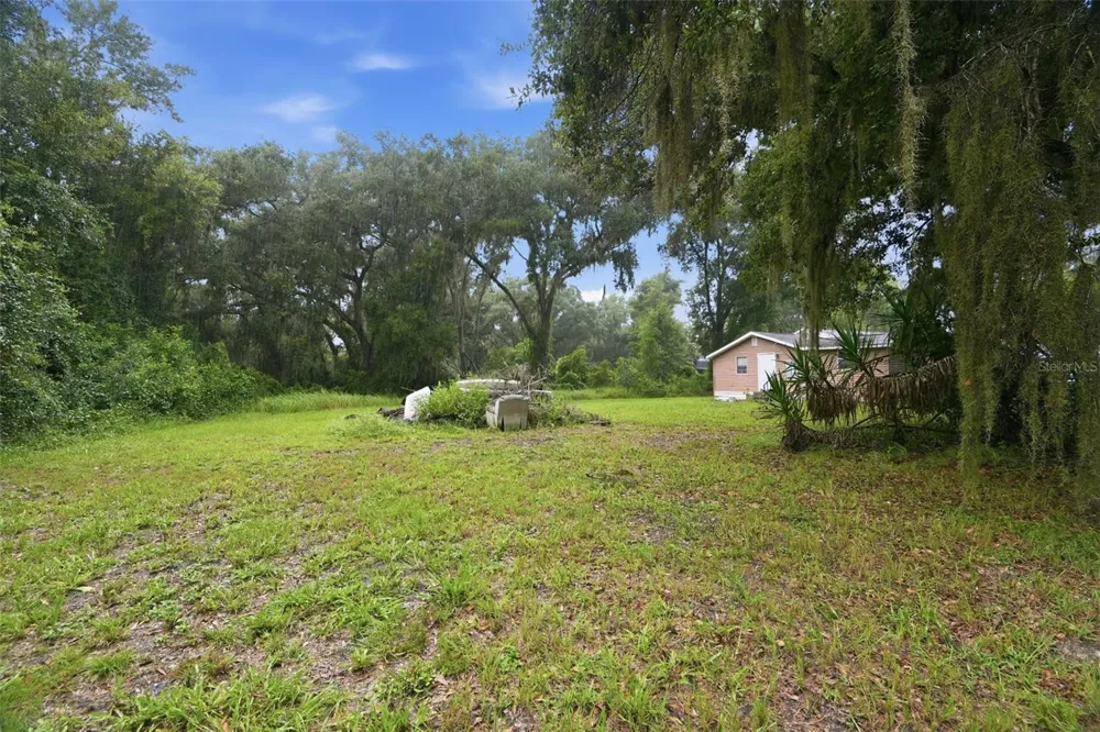 5818 CHERRY ROAD Lakeland, FL 33810