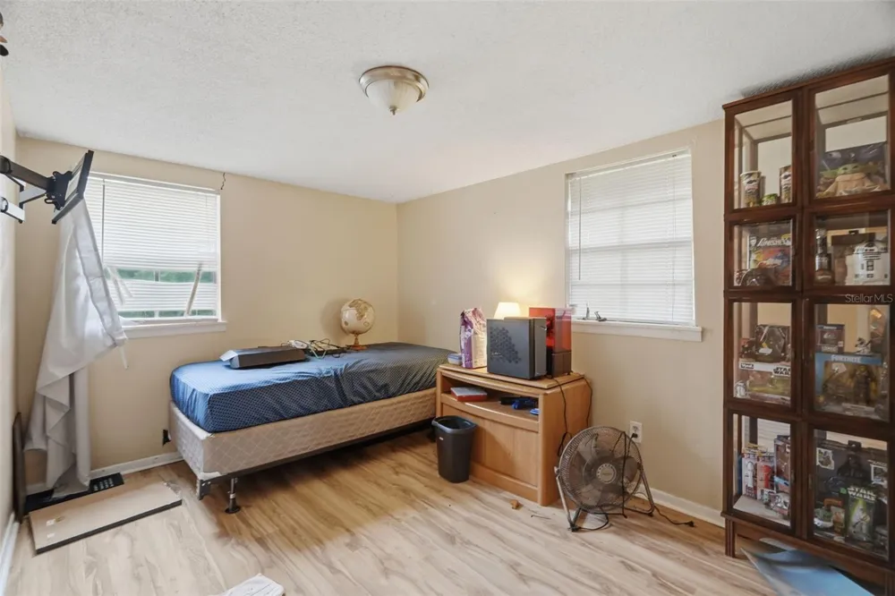 5818 CHERRY ROAD Lakeland, FL 33810