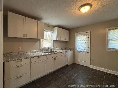 4937 Walnut Drive Fayetteville, NC 28304