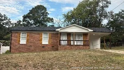 2614 Dumfries Drive Fayetteville, NC 28306
