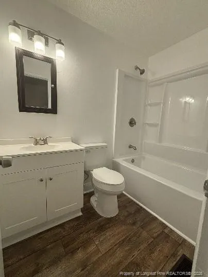 2614 Dumfries Drive Fayetteville, NC 28306
