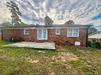 2614 Dumfries Drive Fayetteville, NC 28306