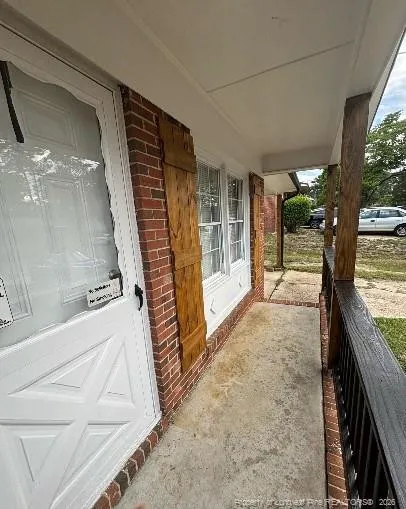 2614 Dumfries Drive Fayetteville, NC 28306