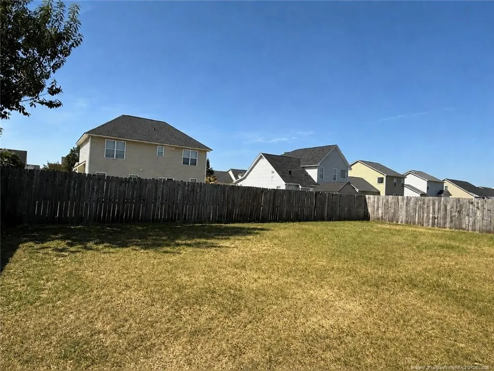 1225 Snowy Egret Drive Fayetteville, NC 28306