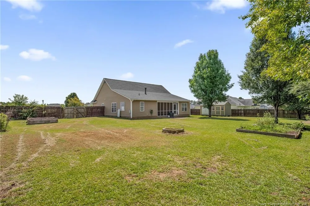 408 Allegiance Street Raeford, NC 28376