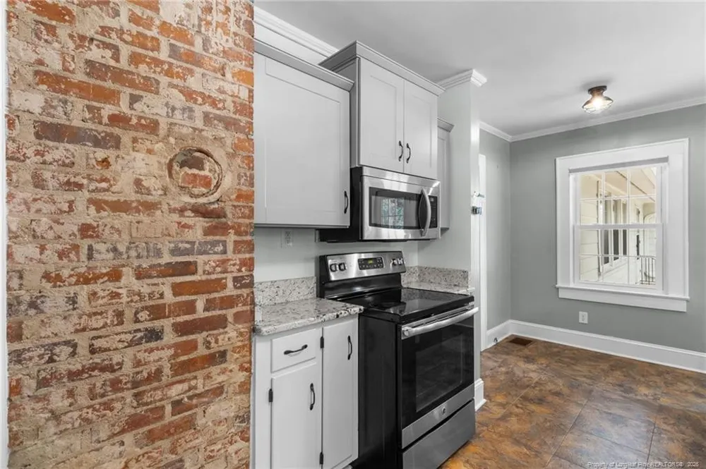 415 Cape Fear Avenue Fayetteville, NC 28303