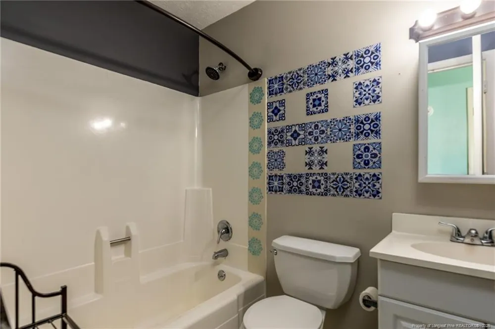 4727 Friar Avenue Fayetteville, NC 28304