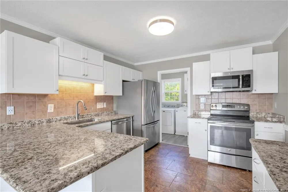 3028 Piney Mountain Drive Hope Mills, NC 28348