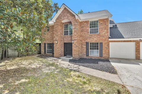 1915 E Lake Drive