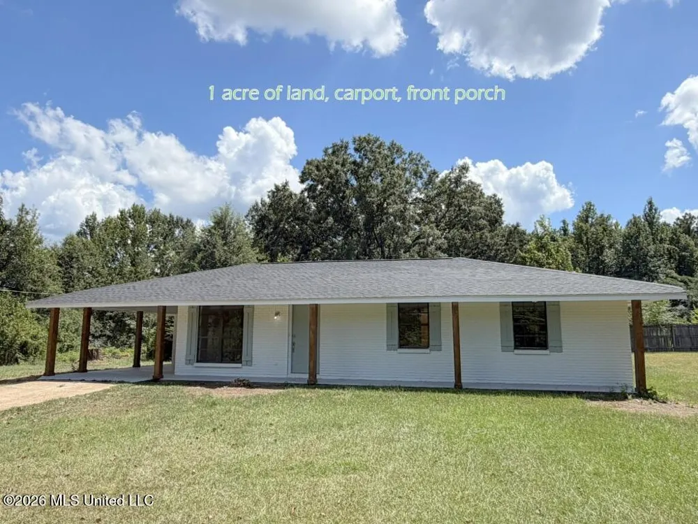 1085 Old Jackson Road Terry, MS 39170