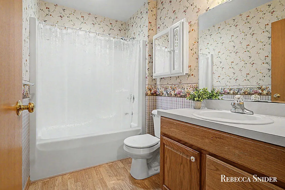4333 Quail Run Drive Dorr, MI 49323