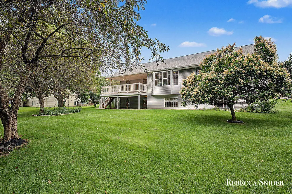 4333 Quail Run Drive Dorr, MI 49323