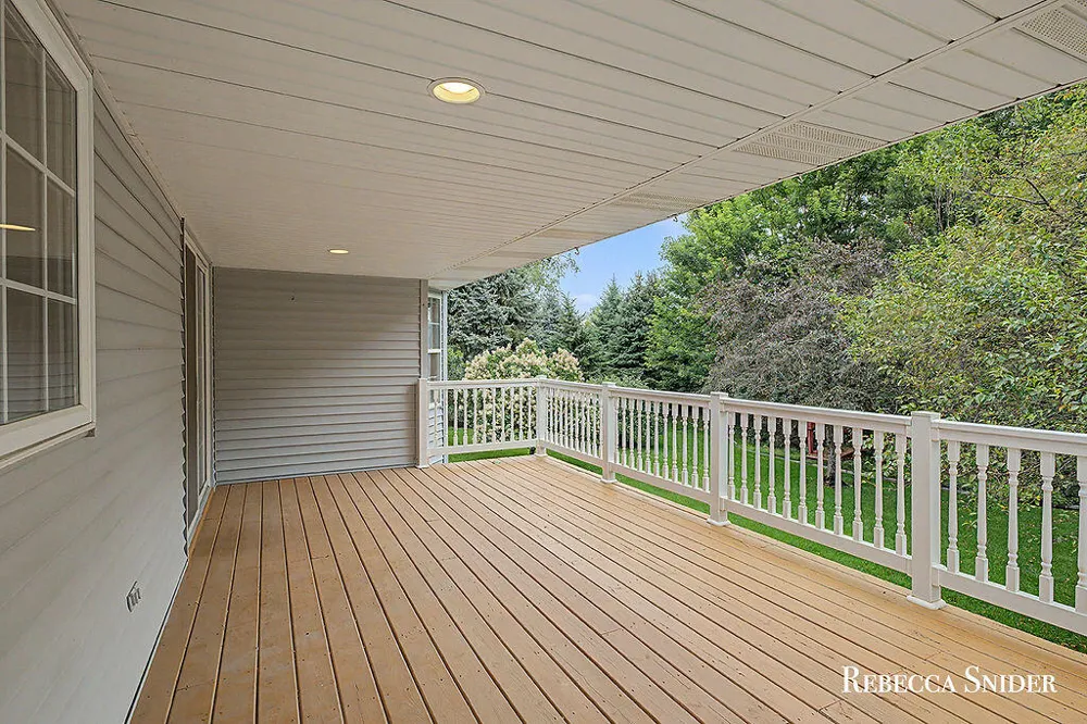 4333 Quail Run Drive Dorr, MI 49323