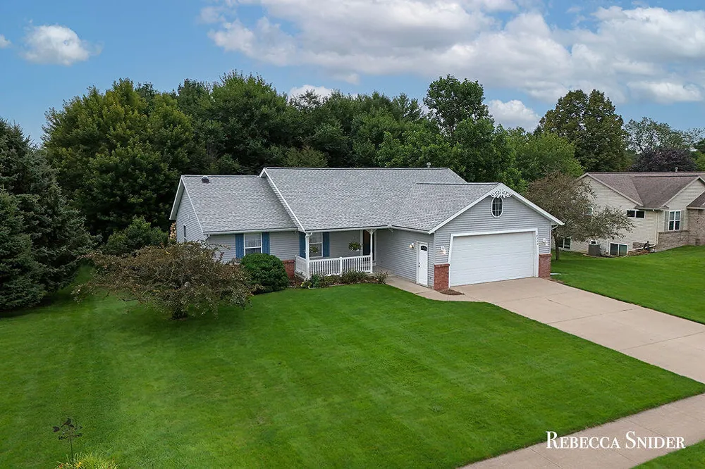4333 Quail Run Drive Dorr, MI 49323
