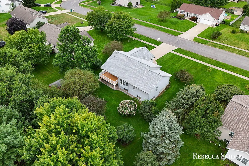 4333 Quail Run Drive Dorr, MI 49323