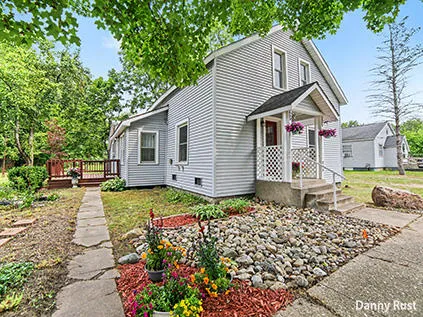 213 E 2nd Street Scottville City, MI 49454
