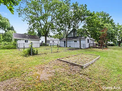 213 E 2nd Street Scottville City, MI 49454