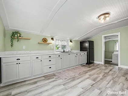 213 E 2nd Street Scottville City, MI 49454