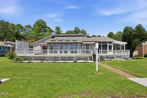 128 Crystal Point