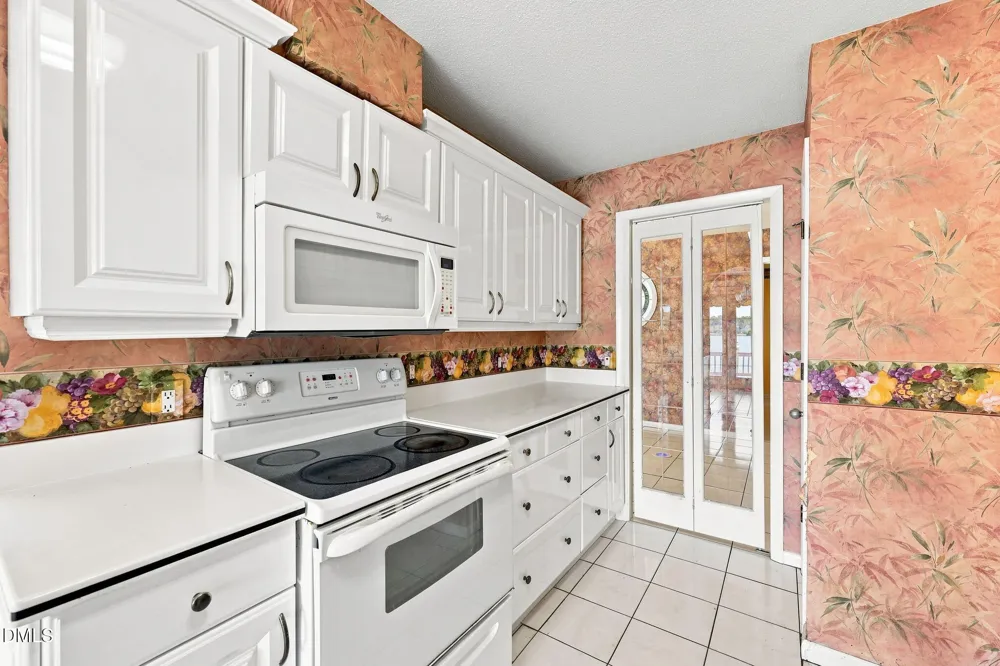 128 Crystal Point Sanford, NC 27332