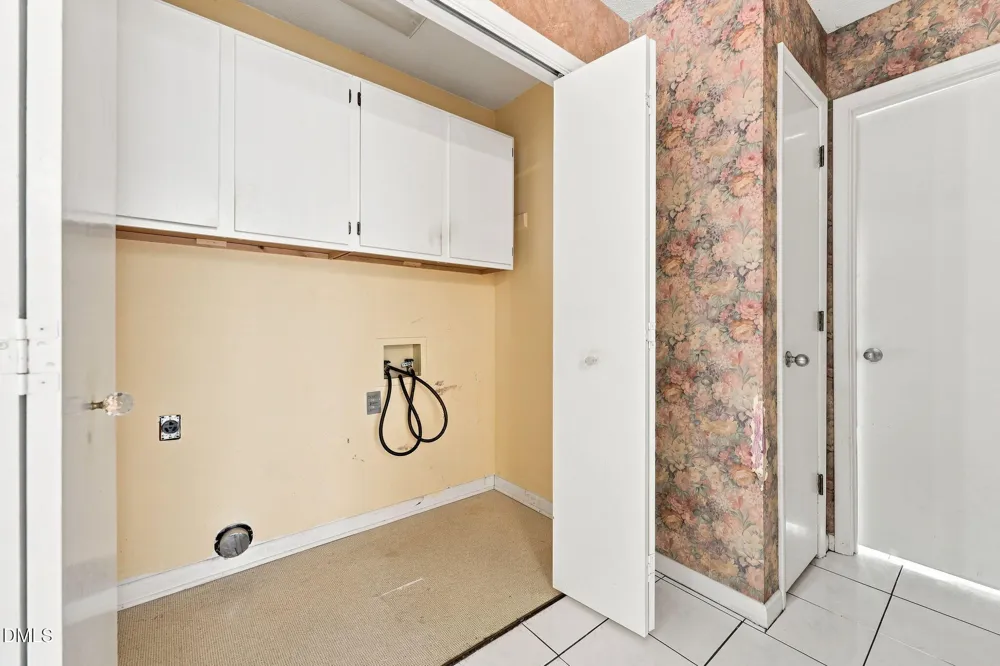128 Crystal Point Sanford, NC 27332