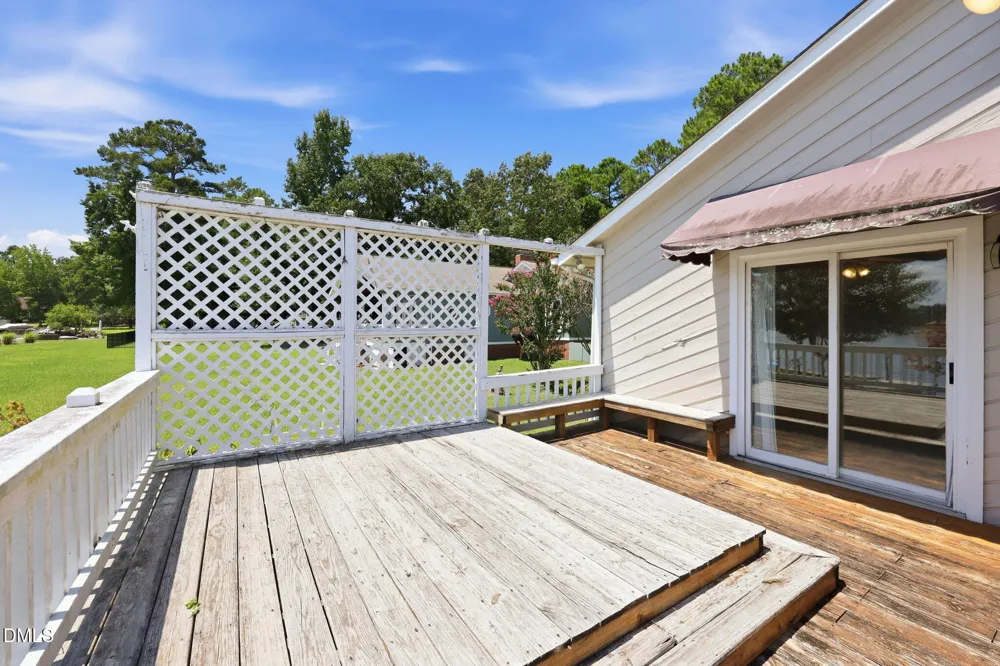 128 Crystal Point Sanford, NC 27332