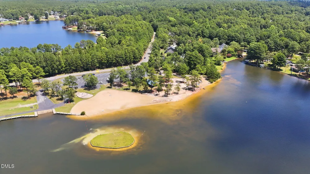 128 Crystal Point Sanford, NC 27332