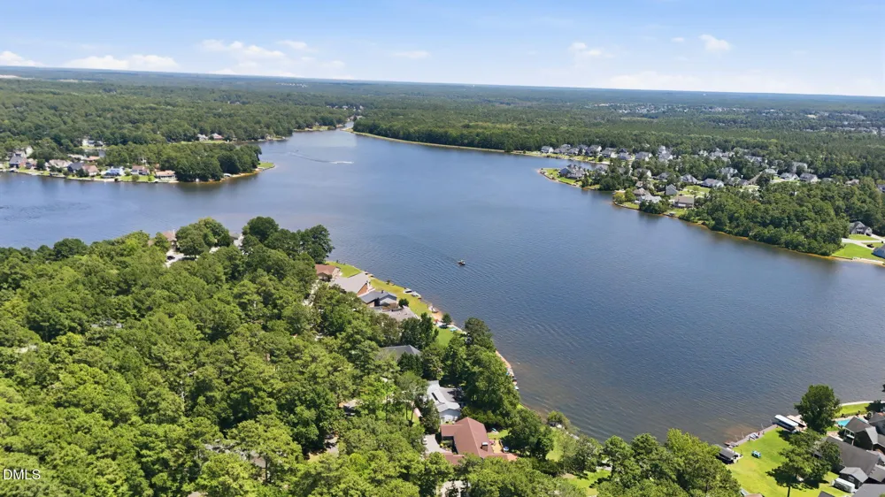 128 Crystal Point Sanford, NC 27332