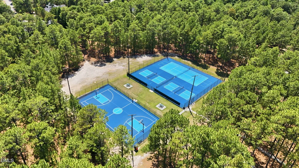 128 Crystal Point Sanford, NC 27332