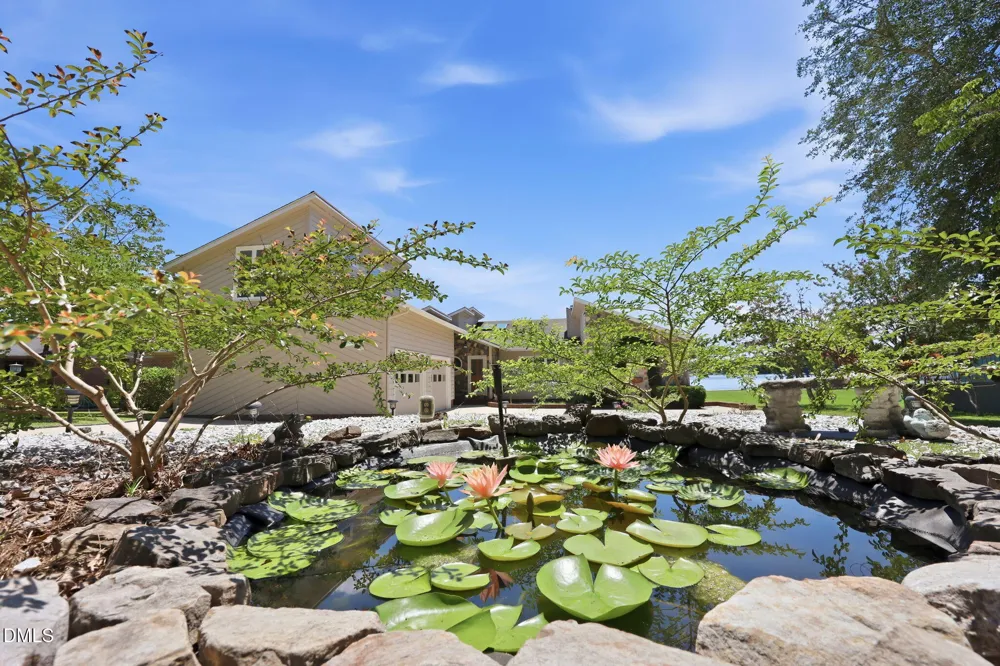 128 Crystal Point Sanford, NC 27332