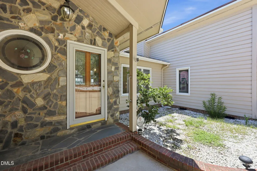 128 Crystal Point Sanford, NC 27332