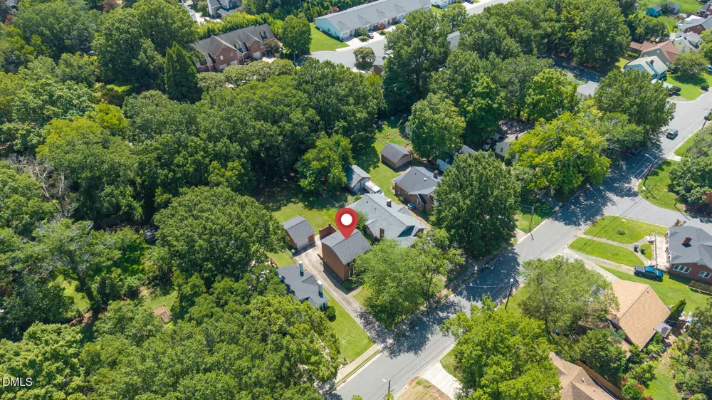 609 Central Avenue Burlington, NC 27215
