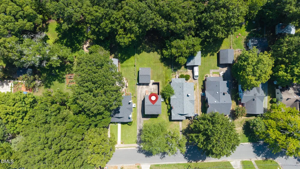 609 Central Avenue Burlington, NC 27215