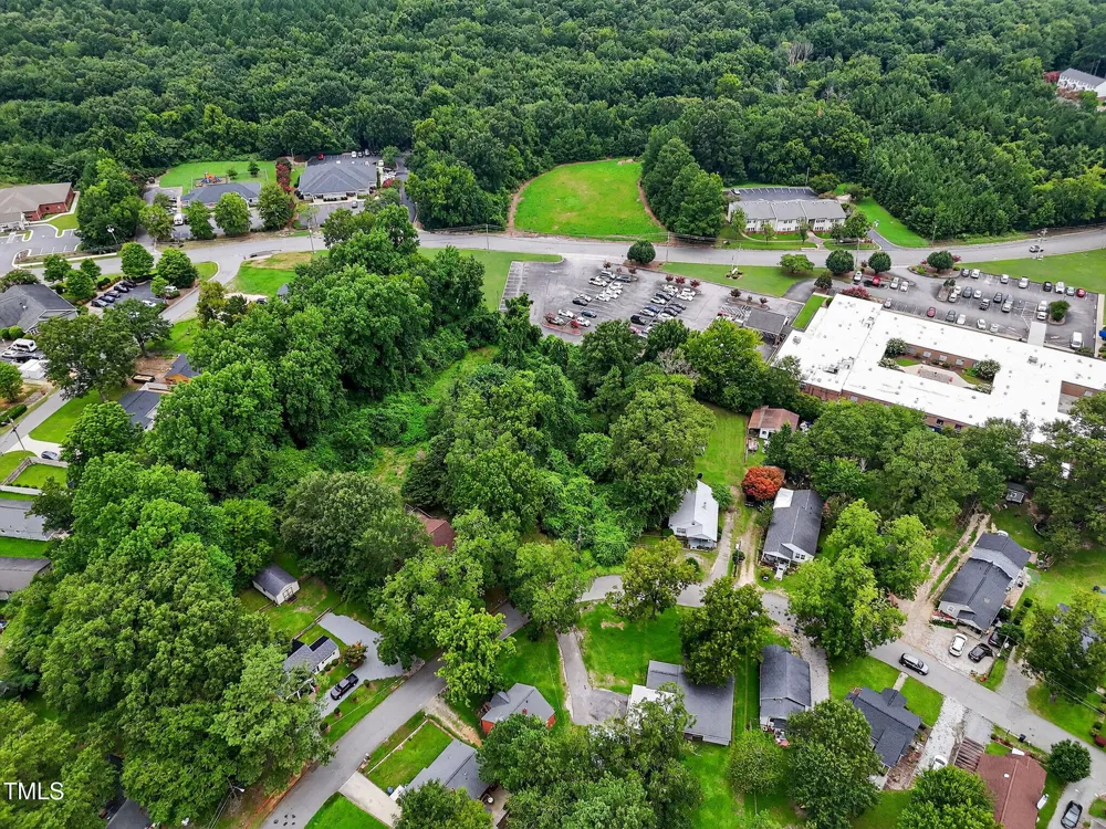 19 & 21 W Waddell Drive Smithfield, NC 27577