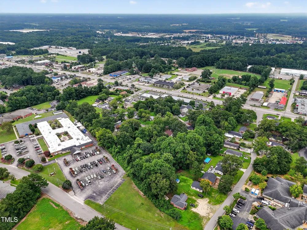 19 & 21 W Waddell Drive Smithfield, NC 27577
