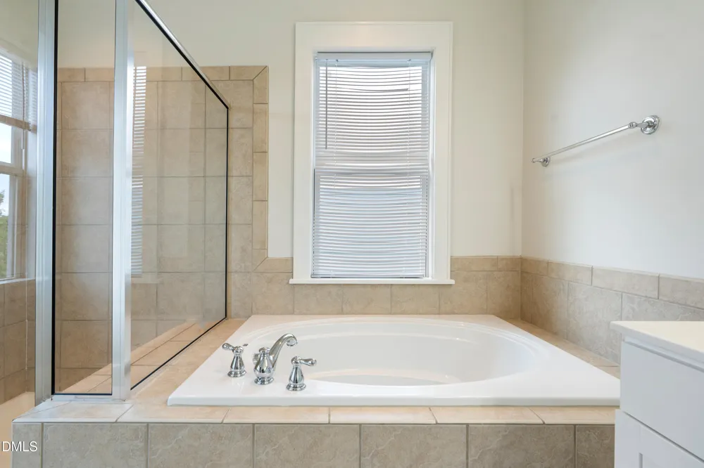 19 Pokeberry Bend Drive Chapel Hill, NC 27516