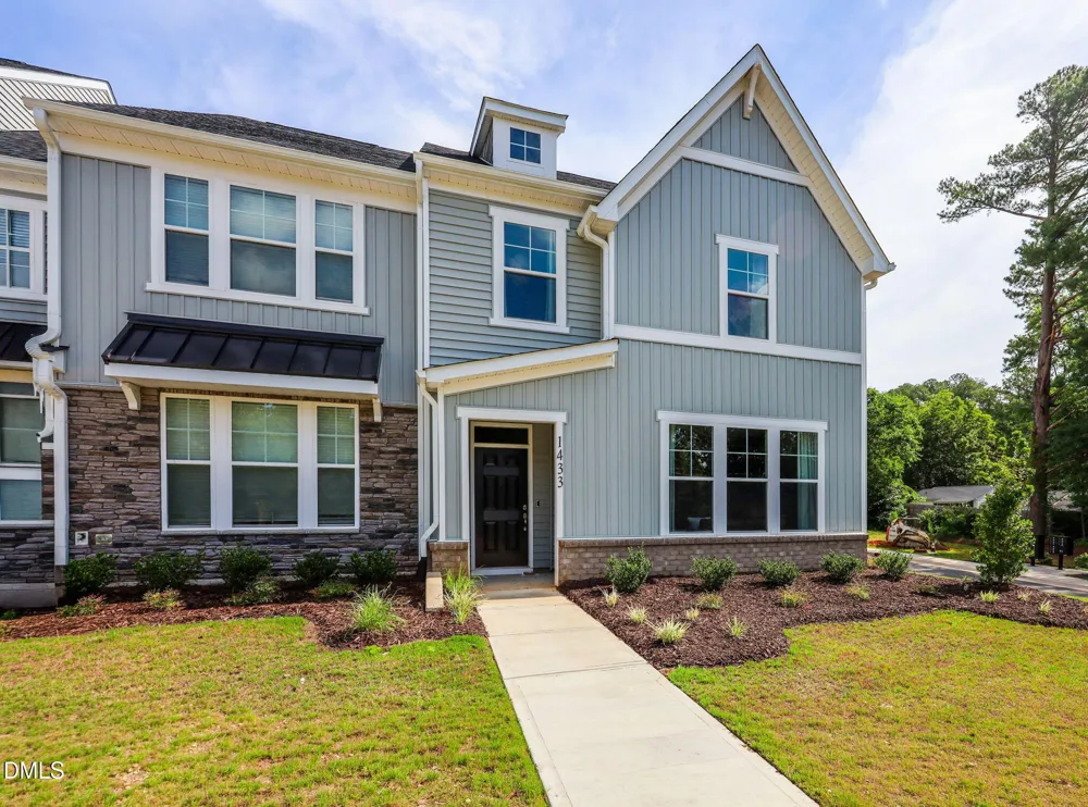 1433 Goldsboro Avenue Sanford, NC 27330
