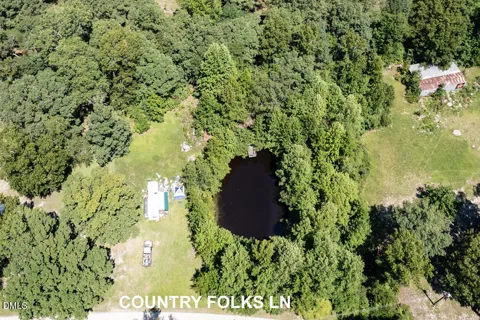 135 Country Folks Lane