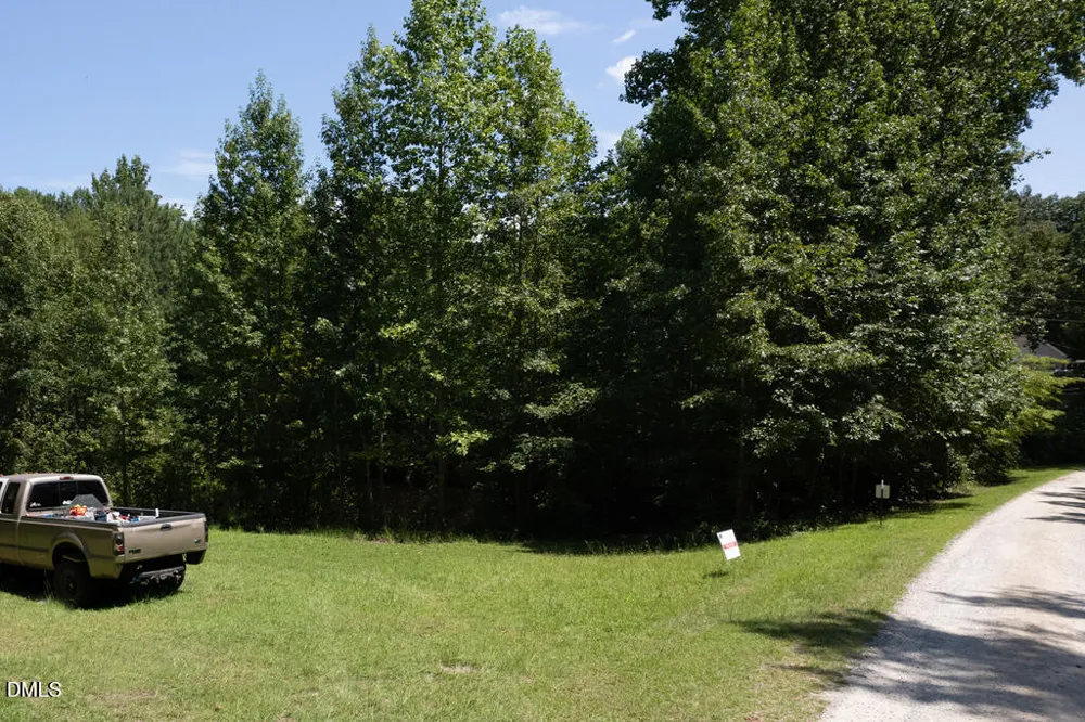 135 Country Folks Lane Holly Springs, NC 27540