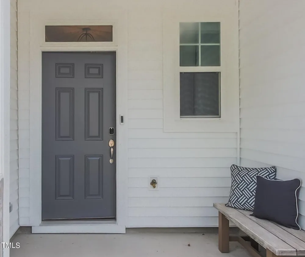 208 Deercroft Drive Apex, NC 27539